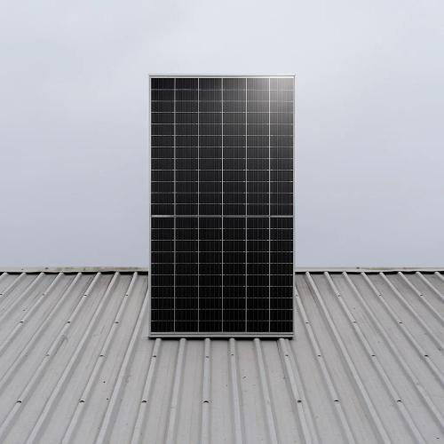 Tấm Pin Năng Lượng Mặt Trời Jinko 535W