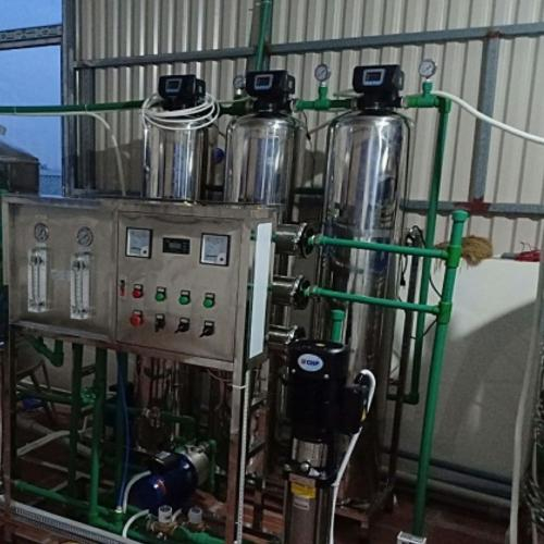 Tại Sao Nên Chọn Máy Lọc Nước RO Công Nghiệp 1000 lít/giờ Cho Nhà Máy Và Khách Sạn Lớn?