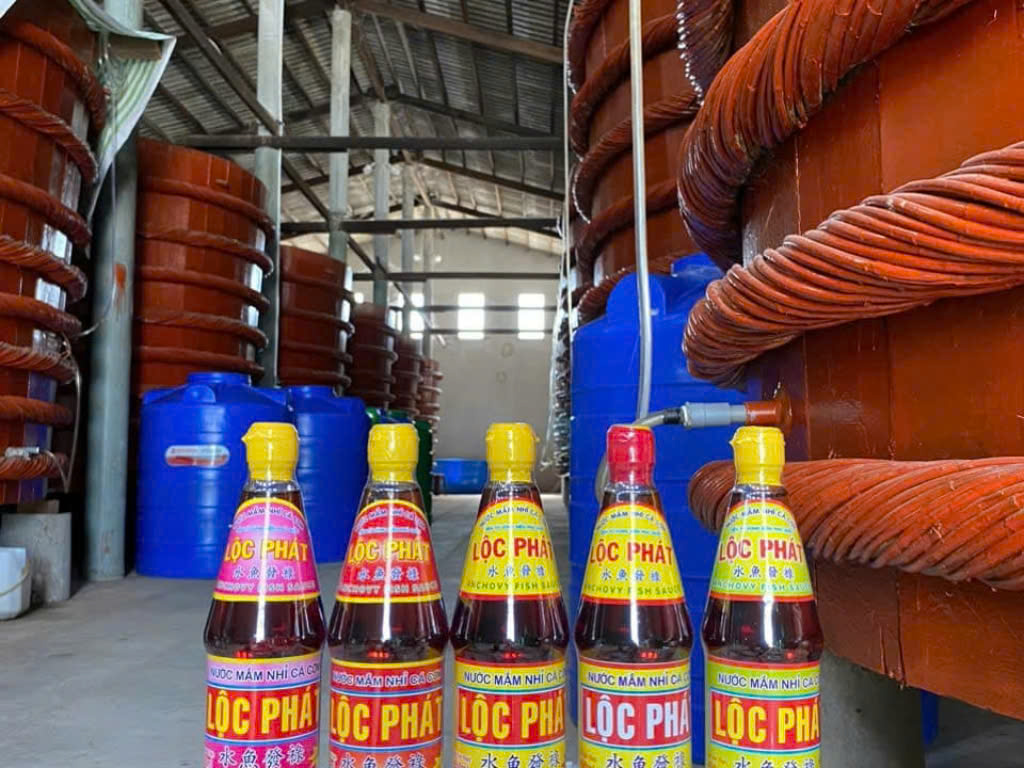 Thành phần, Xuất xứ và Giá bán lẻ